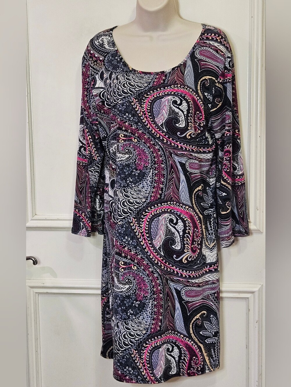 White Mark Black/Pink Multi-Color Paisley Dress, Size 1XL